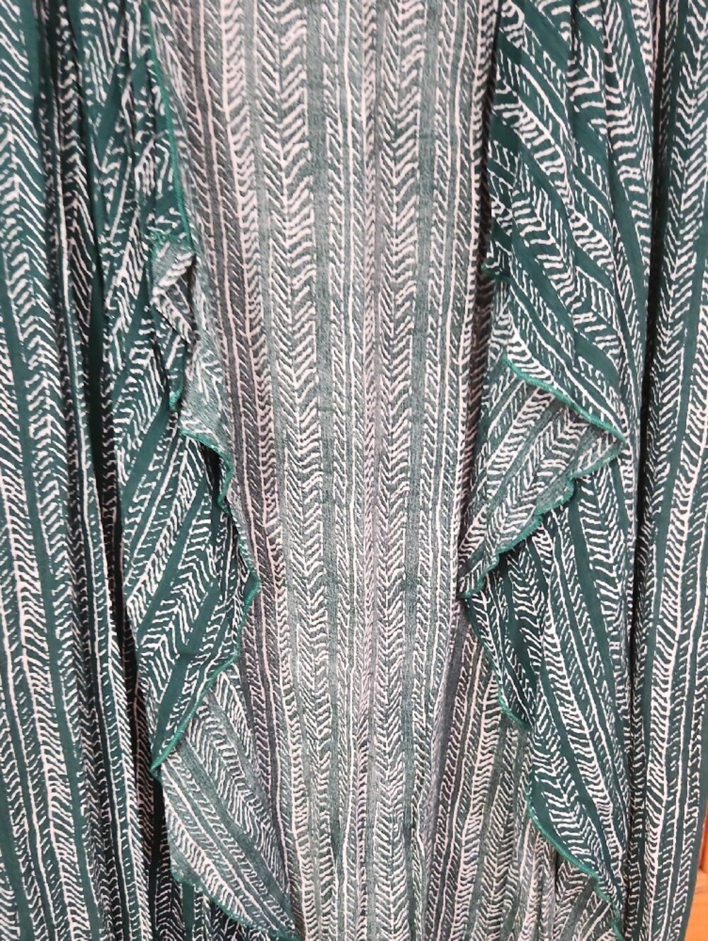 LuLaRoe Green Patterned Open-Front Duster - Picture 4 of 6